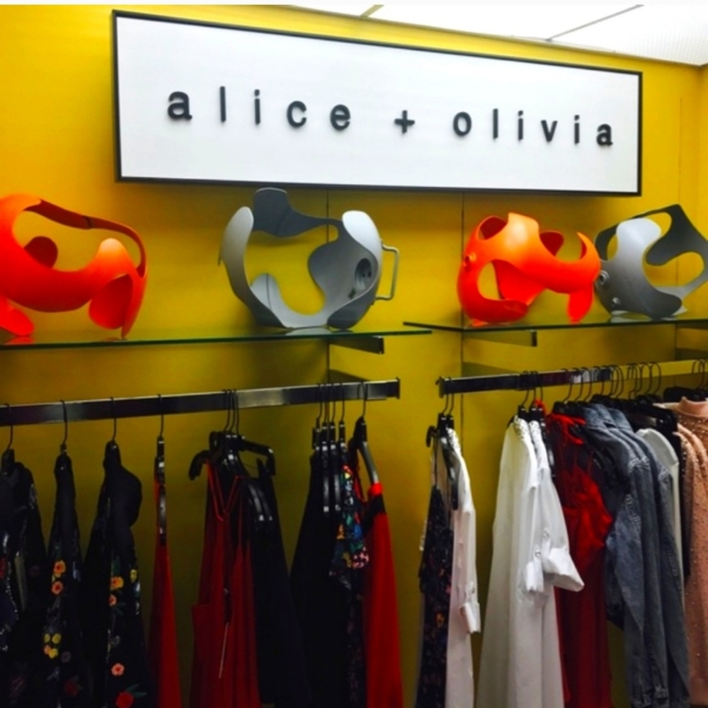 ✨Alice + Olivia Jacket new with 🏷tags!✨ - Picture 5 of 13